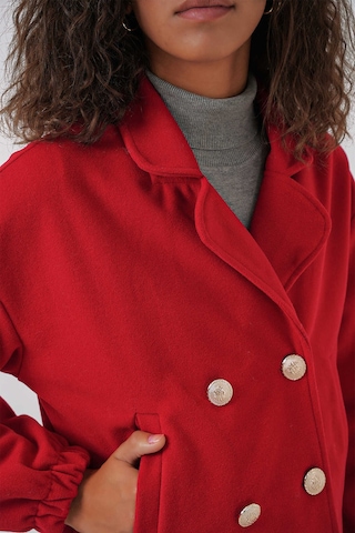 Gabria Kısa Kaşe Ceket Kırmızı