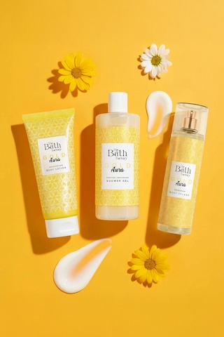 The Bath Factory Gold Aura Duş Jeli + Gold Aura Vücut Spreyi + Gold Aura Vücut Losyonu Mistik