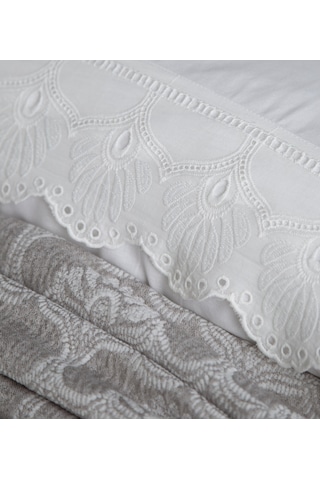 Çift Kişilik Madrid Gri Yatak Örtülü Nevresimli Set Gri