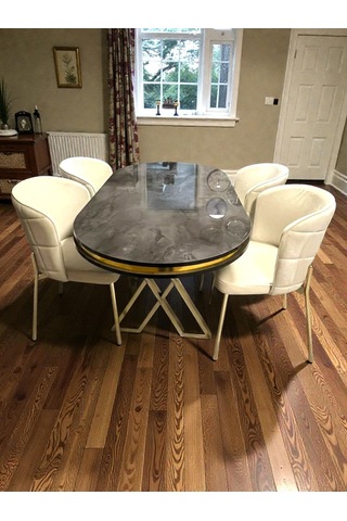 Msy Home 4 Kişilik Serya İroni Oval Masa Gold Ayak Yönsüz Kumaş Modern Ve Şık Yemek Odası Takımı Bej