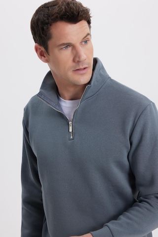 Tudors Unisex Relax Fit Rahat Kesim Pamuklu İçi Polarlı Yarım Fermuarlı Gri Dik Yaka Sweatshirt-35172 Gri