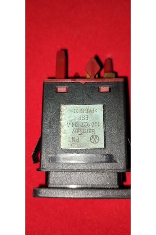 ESP KONTROL ANAHTARI VW BORA 99-05 VW GOLF 98-06