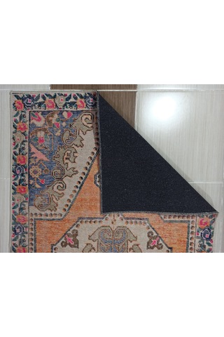 Eskitme Madalyon Desenli Turuncu Ve Krem Vintage Halı - 12346ou Kiremit