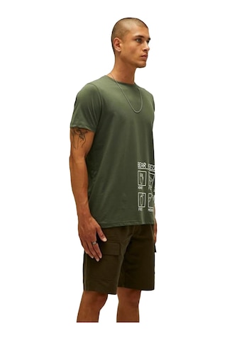 Bad Bear Bear Needs Erkek T-Shirt - 22.01.07.016
