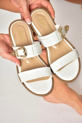 Fox Shoes U250066509 Beyaz Tokalı Kadın Terlik Beyaz-suni Deri Beyaz