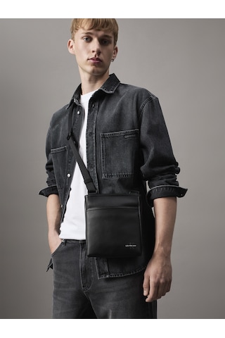 Calvin Klein Erkek Çapraz Askılı Çanta Lv04g3107gub1 Black