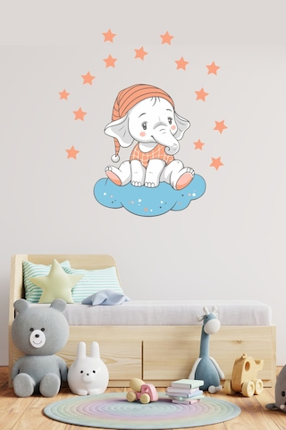 Bulutta Oturan Sevimli Fil ve Yıldızlar Çocuk Odası Duvar Sticker