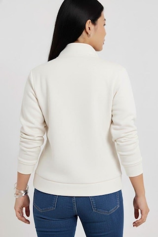 Afri Kadın 3 İplik Şardonlu Yarım Fermuarlı Krem Sweatshirt İçi Pamuklu Kalın Kumaş, Tam Kalıp Rahat Model Krem
