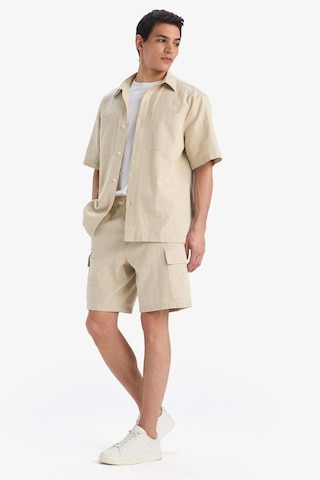 DeFacto %100 Pamuk Regular Kargo Cepli Keten Görünümlü Bermuda Şort E7799AX25SPBG430