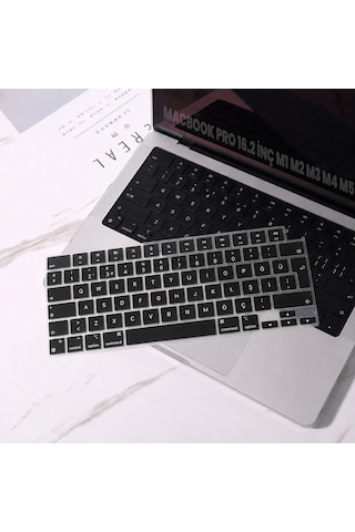 Macbook Air 15.3 İnç M2 M3 M4 M5 A2941 A3114 A3241 A3448 Uyumlu Türkçe Q Klavye Koruyucu Siyah Diğer