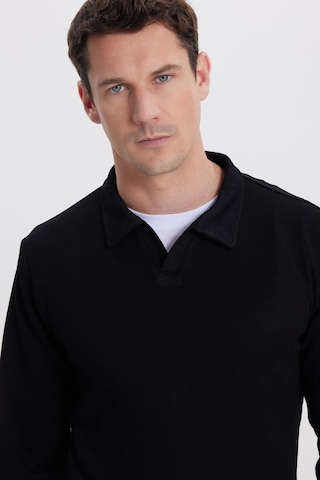 Tudors Erkek Relax Fit Rahat Kesim Polo V Yaka Siyah Sweatshirt-41922 Siyah