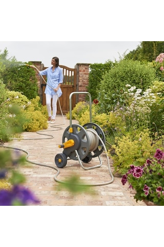Hozelock 2434H 30 m Hortumlu 60 m Kapasiteli Tekerlekli Hortum Toplama Sarma Araba Seti