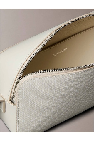Calvin Klein Kadın Beyaz Omuz Çantası Lv04f3268g-2xb Beyaz