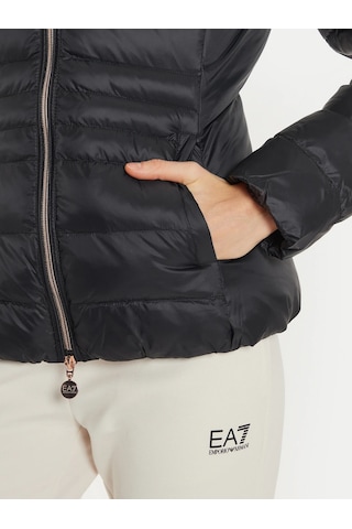 Emporio Armani Emporıo Armanı Kadın Mont 6dtb04-tn88z-0210 6dtb04-tn88z-0210 Siyah Siyah