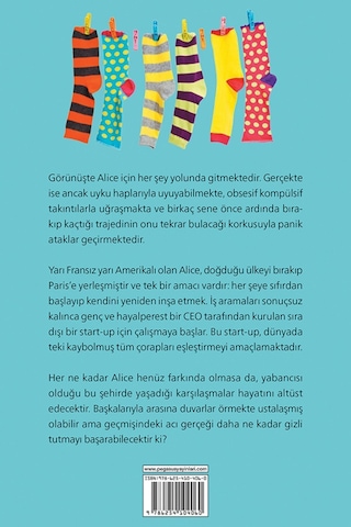 Öksüz Çorapların Hayali Yaşamı