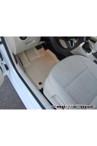 Skoda Octavia 3D Havuzlu Bej Paspas. 2013-