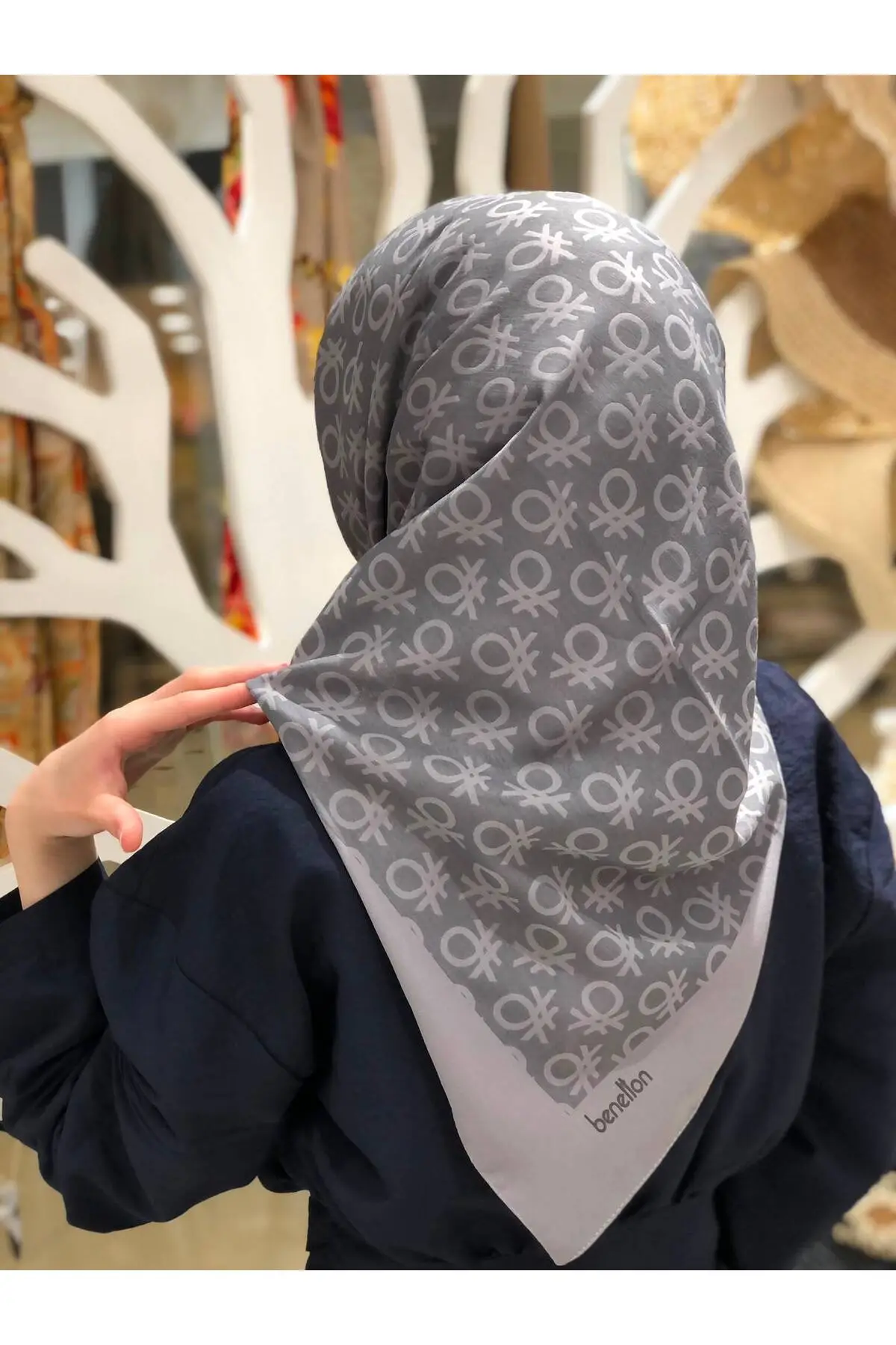 United Colors Of Benetton Benetton Elegante Monogram Eşarp 1024 Açık Antrasit