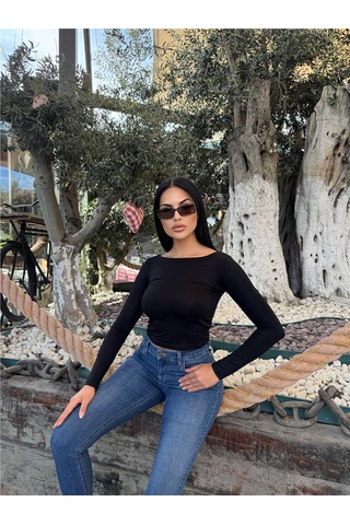 WeShaya Kadın Siyah Kayık Yaka Uzun Kollu Viskon Badi Tişört Siyah