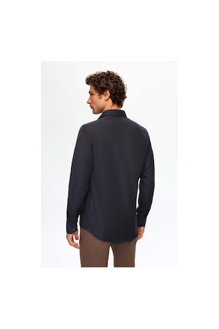 D'S Damat Ds Damat Slim Fit Lacivert/kahverengi İtalyan Yaka Kolay Ütülenebilir 2'li Gömlek 2hf02ortbn86 Kahverengi/lacivert