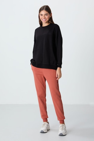 Tommy Life Siyah Kompakt Pamuklu Kalın Pürüzsüz Dokulu O Yaka Oversize Fit Kadın Sweatshirt - 97288 Siyah