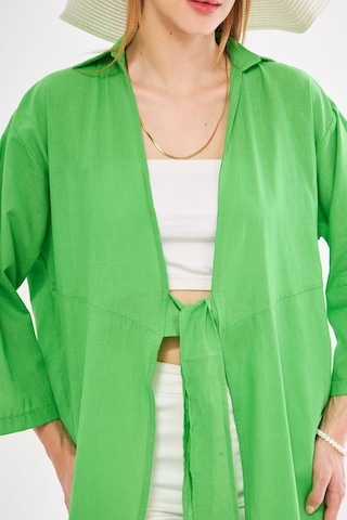 Armonika Kadın Yeşil Önden Bağlamalı İnce Keten Kumaş Midi Boy Kimono Gömlek Arm-24y001081