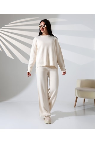Rahat Kalıp Kol Detaylı Triko Takım Taş
