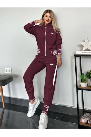 Kadın Fermuarlı Alt Üst Eşofman Takımı Nakışlı 2 İplik Likra Bordo 390 Bordo Kadın Fermuarlı Alt Üst Eşofman Takımı Nakışlı 2 İplik Likra Bordo 390 Bordo