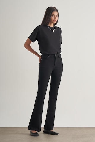 Mizalle Skinny Fit Flare Paça Siyah Denim Pantolon Siyah
