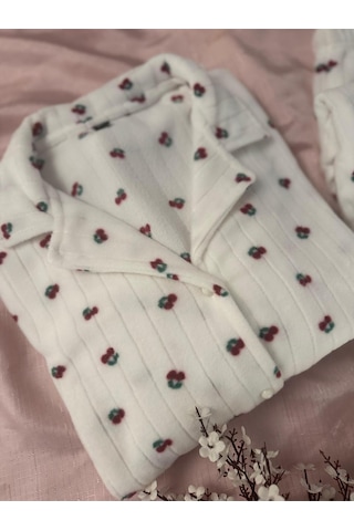 Mh Moony Homewears Onur Kiraz Desenli Kışlık Termal Polar Kumaş Pijama Takımı Bordo Tonlar Ve Beyaz