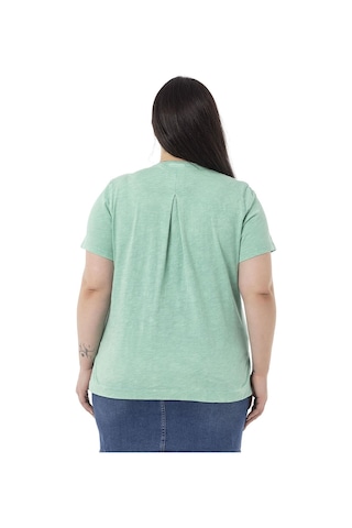 Disentis Büyük Beden Parça Boyalı Bisiklet Yaka Kavisli Yırtmaçlı Yeşil T-shirt-yeşil Yeşil