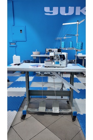 Yuki Yk-847-4d 4 İplik Overlok Makinası Moonstar Dikiş Seti li Yok