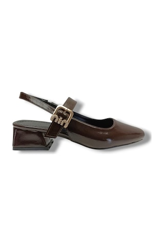 Ceylan Shoes 315-26 Kırışık Rugan Deri Kısa Kare Topuk Arkası Açık Kadın Ayakkabı Kahverengi