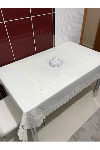 Masa Örtüsü Dantel Görünümlü Pvc