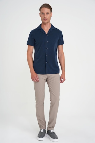 Efor Slim Fit Apaş Yaka Modal Karışımlı Kısa Kol Lacivert Gömlek G 1590 Lacivert