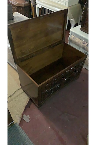 Çeyiz 13648 Sandık Ahşap Kayın El Oymalı Model Kilit Parlak Ceviz Natüre El Yapı