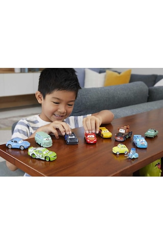 Mattel Disney Pixar Cars 10'lu Metal Araç Paketi, Hbw15