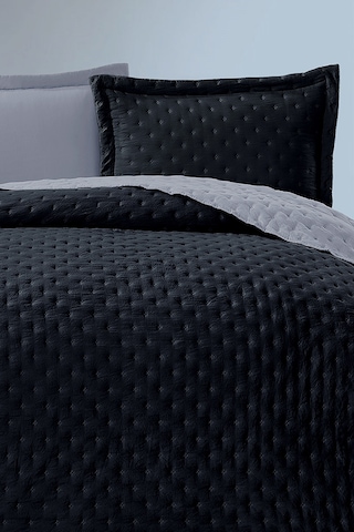 Varol Kapitoneli Çift Taraflı Yatak Örtüsü 240x260 Cm Siyah Siyah