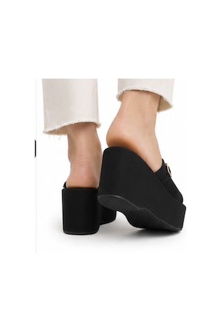 N Napa Shoe Np.9555.siyah Saten Napa Shoe Kadın Dolgu Topuk Platform Terlik Siyah Günlük Şıklık Ve Konfor