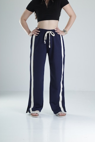 Cocopelli Yan Şerit Detaylı Lacivert Oversize Eşofman Coc1324
