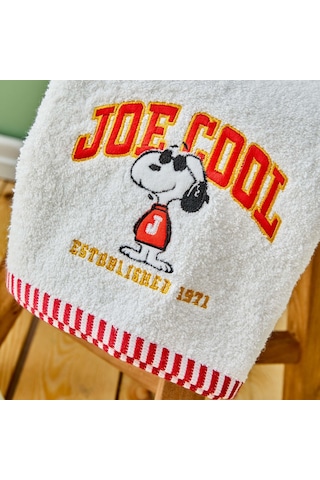 Peanuts By Karaca Home Snoopy Joe Nakışlı 6-8 Yaş Çocuk Bornoz Kırmızı