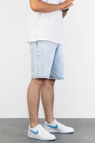 HLT Jeans Erkek Mavi Kar Yıkamalı Baggy Fit Rahat Kesim %100 Pamuk Denim Loose Jeans Kot Şort Arthur-Mavikar 001