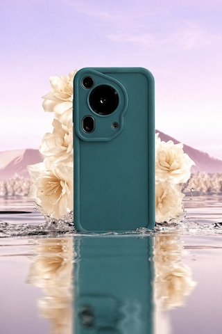 Huawei Pura 70 Ultra Uyumlu Kamera Çıkıntılı Mat Silikon Telefon Kılıfı Resimdeki