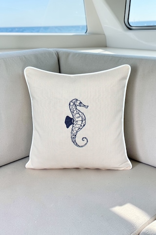 Kırlent Kılıfı 45x45 Marin Nakışlı Deniz Atı Desen Su İtici Outdoor Keten Beyaz Biyeli Tekne Bahçe Krem