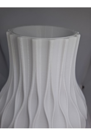 Dalga Desenli Vazo -20 Cm Beyaz