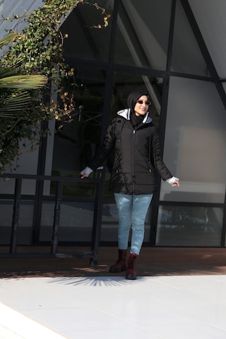 Sacrosa Kışlık Kapüşonlu Uzun Kadın Şişme Tesettür Mont Renkli