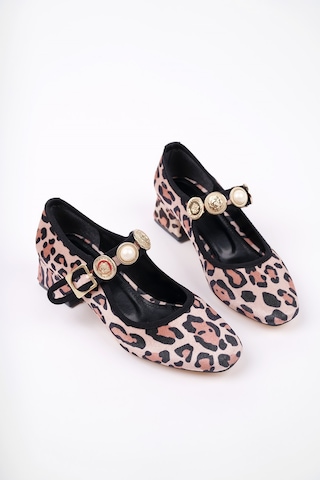 Muggo Preeti Broş Detaylı Tek Bantlı Günlük Kadın Topuklu Ayakkabı Leopar