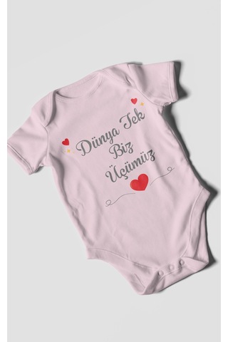 Morivokids Dünya Tek Biz Üçümüz Kısa Kollu Bebek Body %100 Pamuk Bebe Pembe