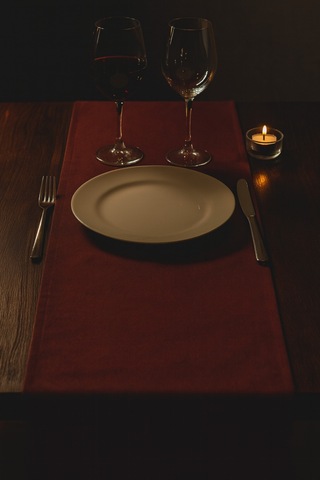 Bordo Şık Masa Runnerı 50x150 Cm Modern Ve Zarif Masa Örtüsü Runner Bordo