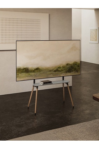 Raflı Şövalye Tipi Tv Standı 49-86 Inç Ahşap & Metal 50 Kg Taşıma Kapasiteli Yükseklik Ayarlı Ceviz
