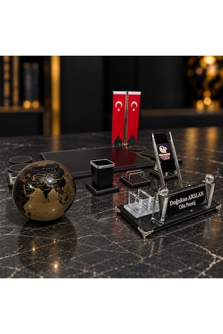 Ofis Prestij 13 Parça Gold Dünya Küreli Kristal Kişiye Özel İsimlik Ve Sümen Seti Siyah